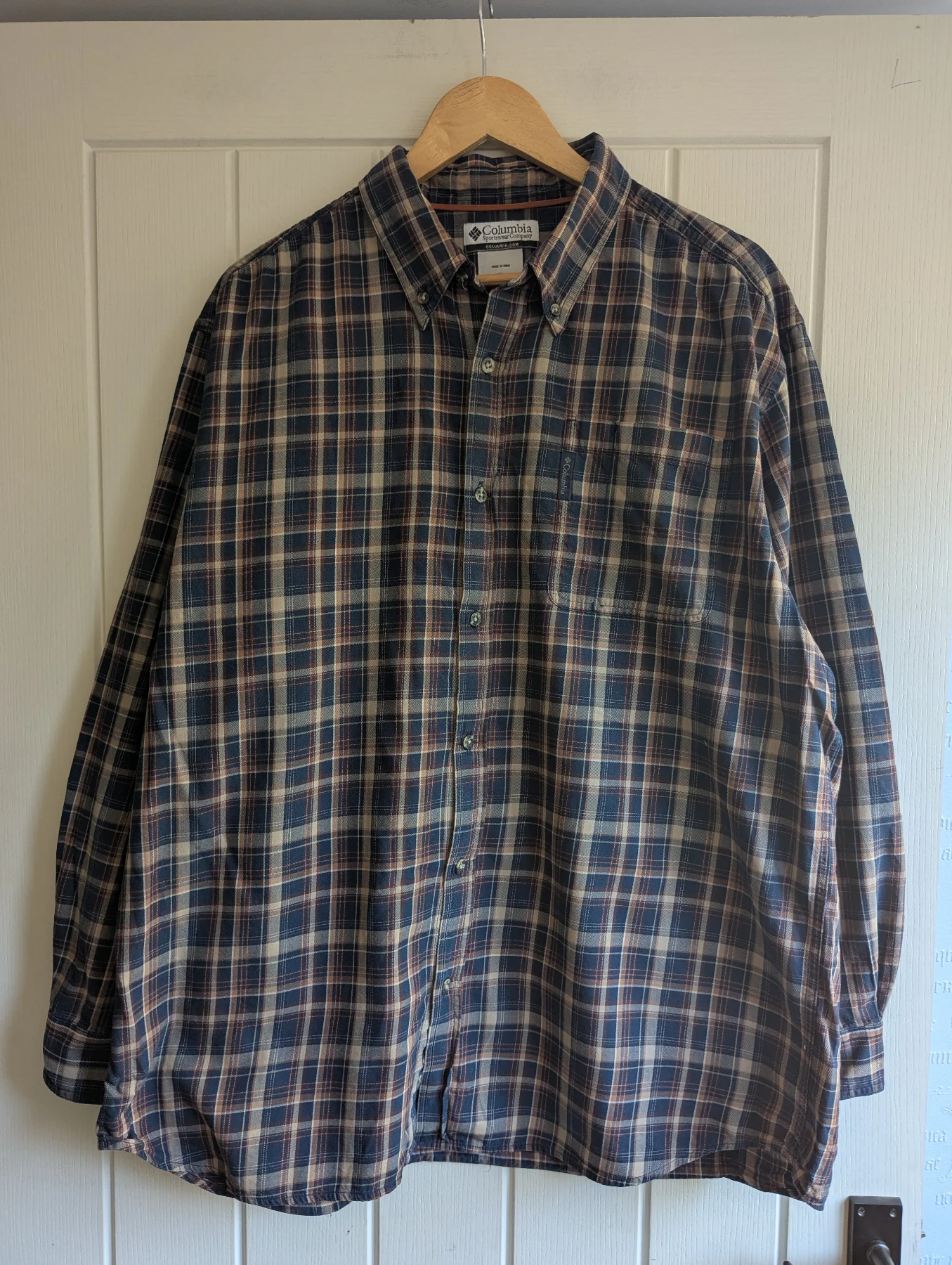 Columbia Men’s XL Checked Shirt Navy Tan Plaid Long Sleeve Cotton Casual