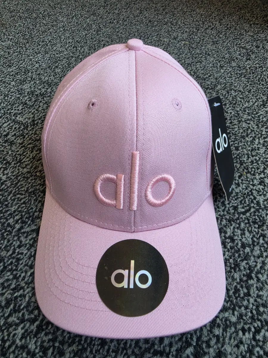 New Alo Yoga Baseball Cap - Pink