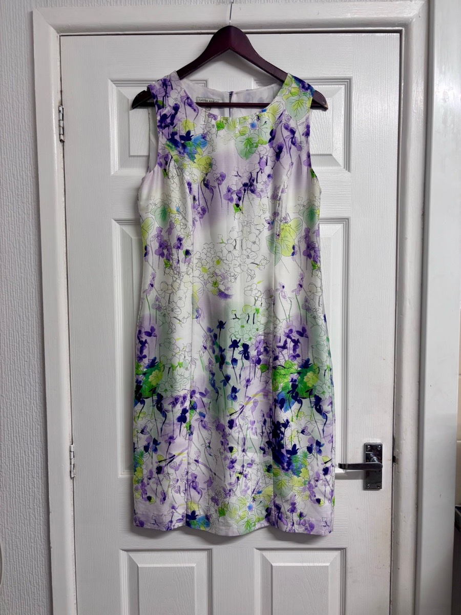 Laura Ashley White & Purple Floral Print Sleeveless Sheath Dress - Size UK 14