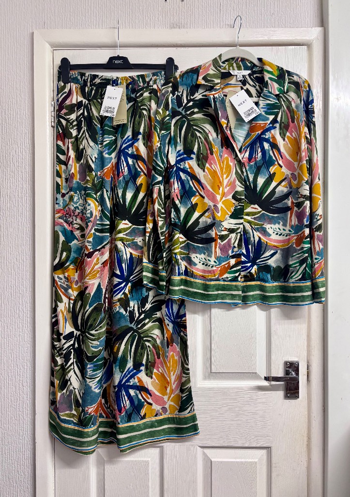 Next Tropical Print Coord Set – New With Tags (UK Size 8)
