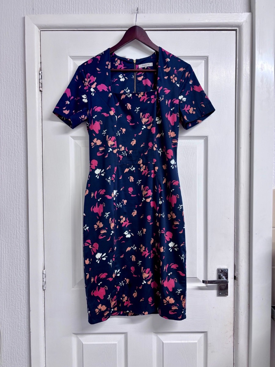 GREAT PLAINS London Navy Blue Floral Short Sleeve Sheath Dress - Size Large