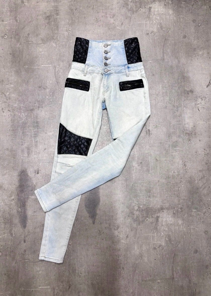 Lusty Chic High-Waisted Skinny Jeans with Black Quilted Knee Panels Size Small