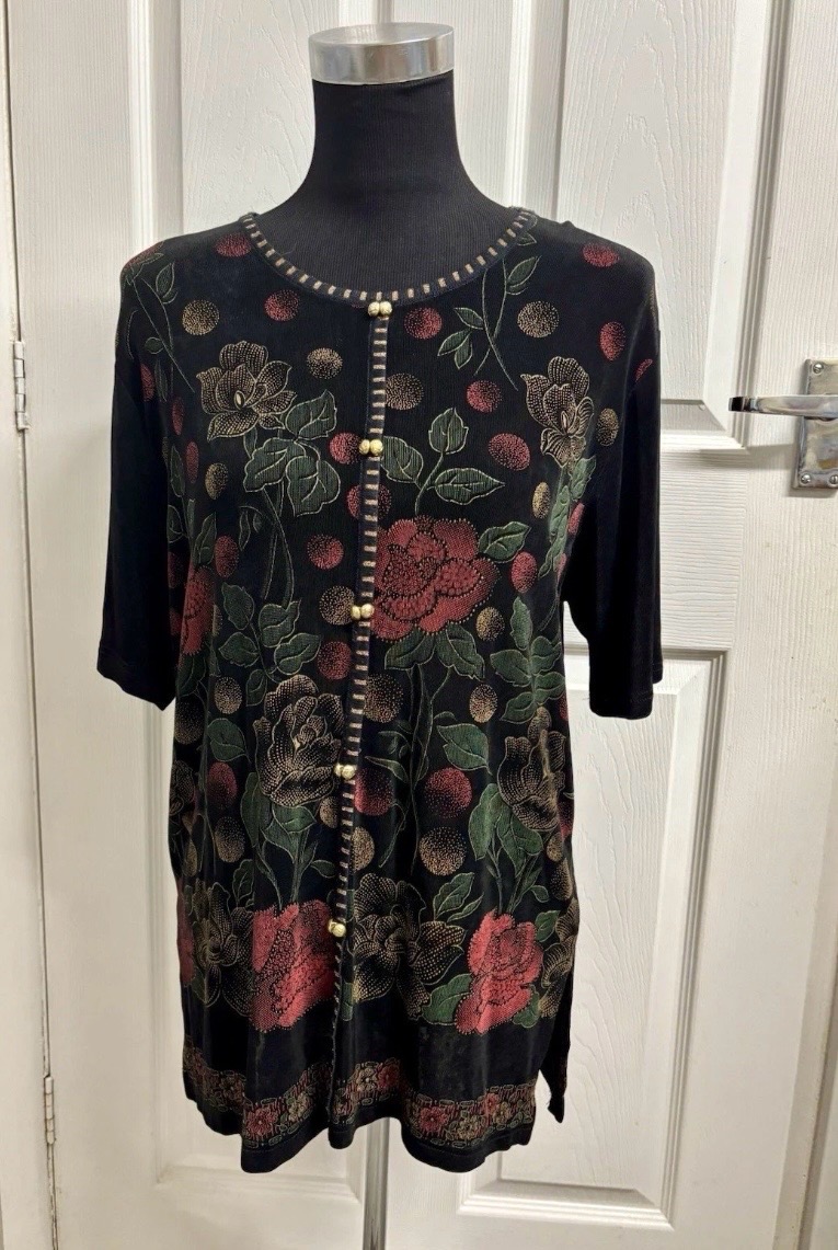 Vintage Black & Red Floral Button Top Size Large