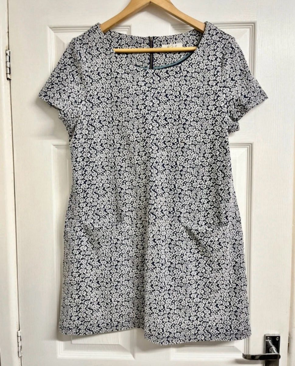 White Stuff Navy & White Floral Daisy Print Short Sleeve Summer Dress Size 14