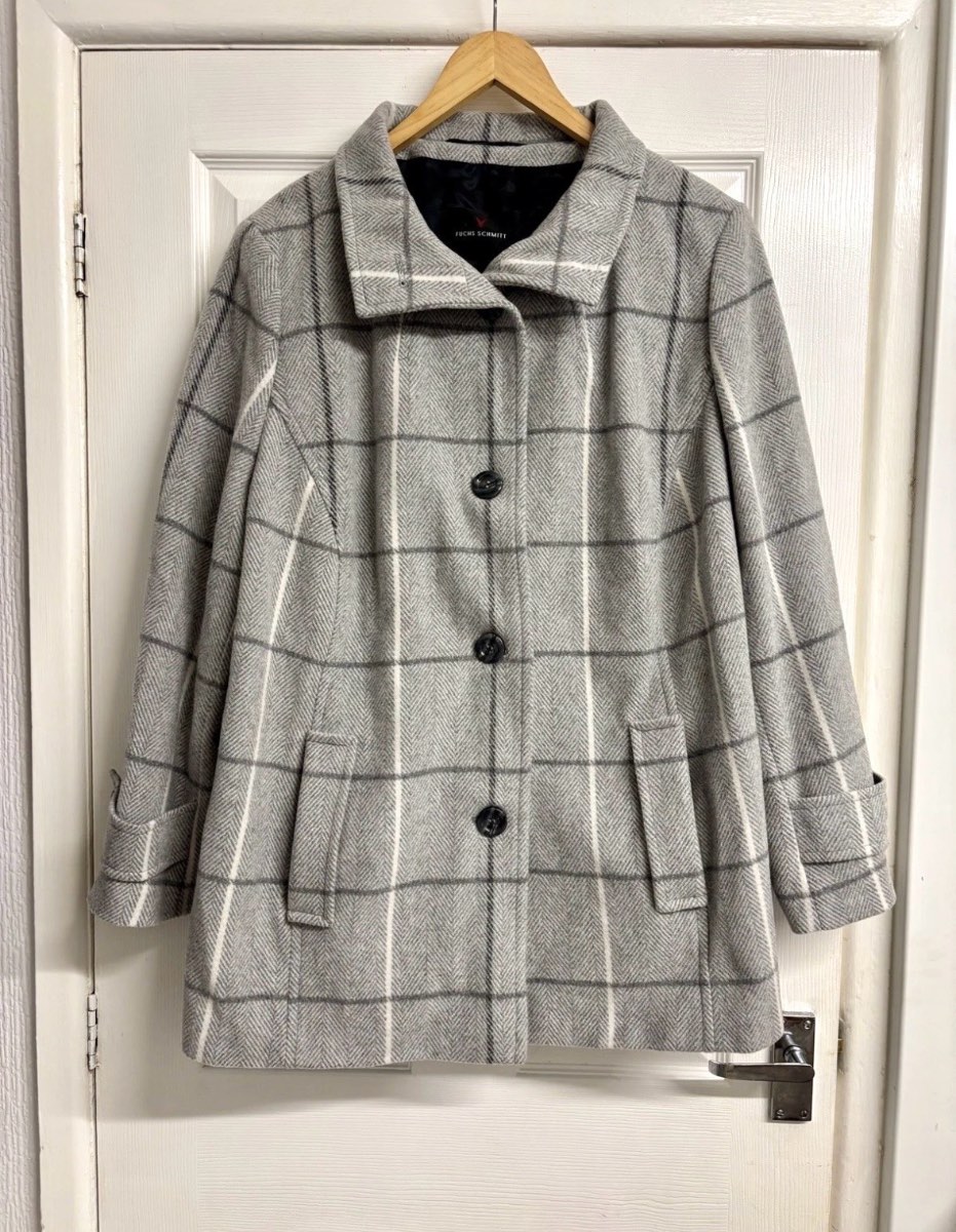 Fuchs Schmitt Grey Check Wool Pea Coat Size UK 26