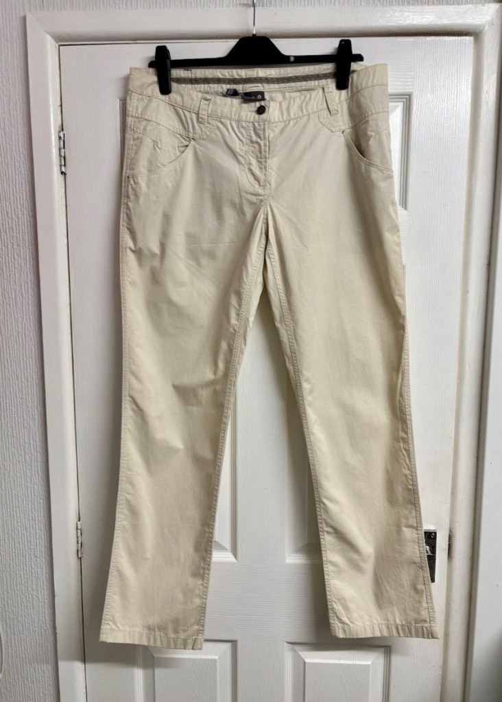 Jack Wolfskin Cream Organic Cotton Walking Cargo Trousers Size 16-18