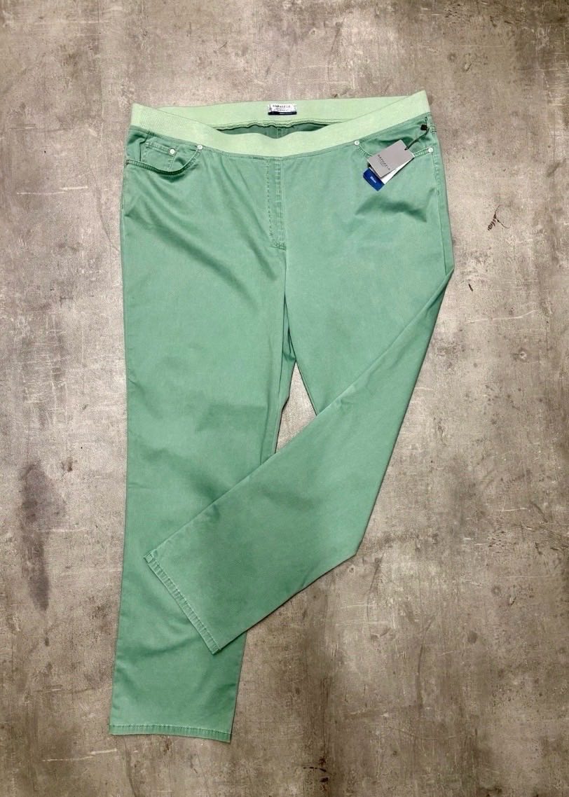BRAX Elasticated Slim Leg Trousers Green UK 26 New with Tags
