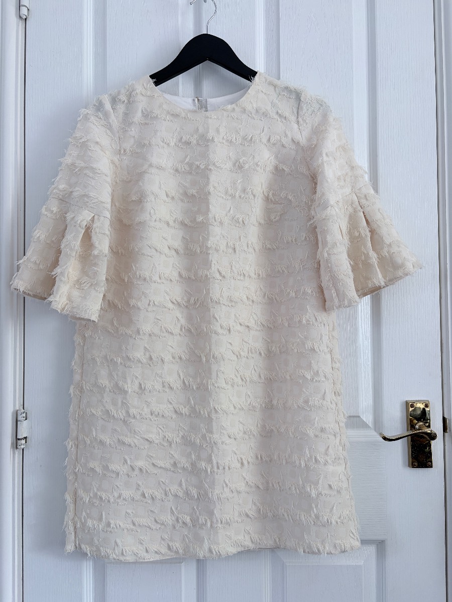 Cream Ruffle River Island dress size 8 vgv