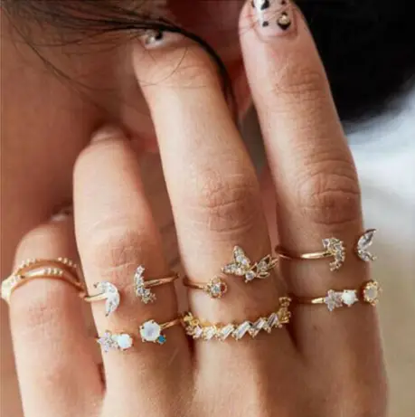 Gold Tone Open Set Of Crystal Butterfly Flower Ring Set Of 7 Brand New Ring Set Size Small