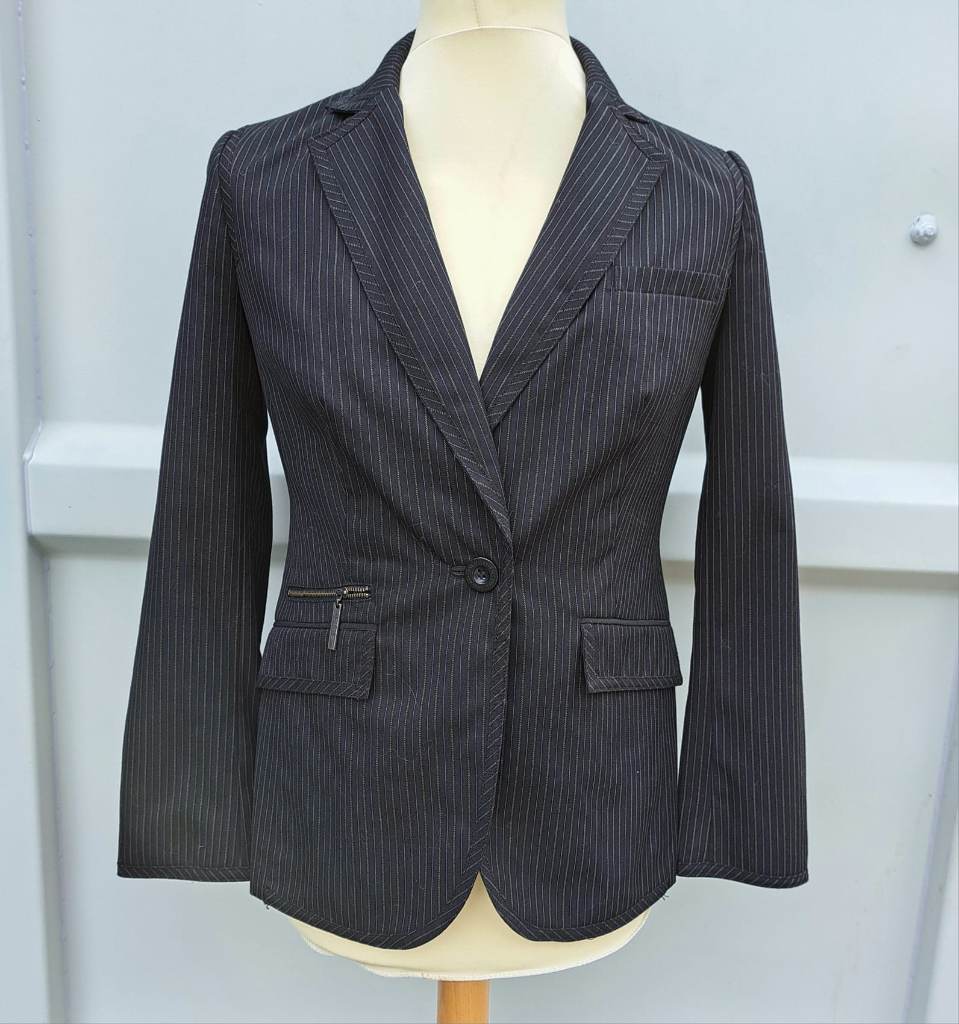 Jasper Conran Women’s Pinstripe Blazer Size 12 Tailored Lined Suit Jacket Smart