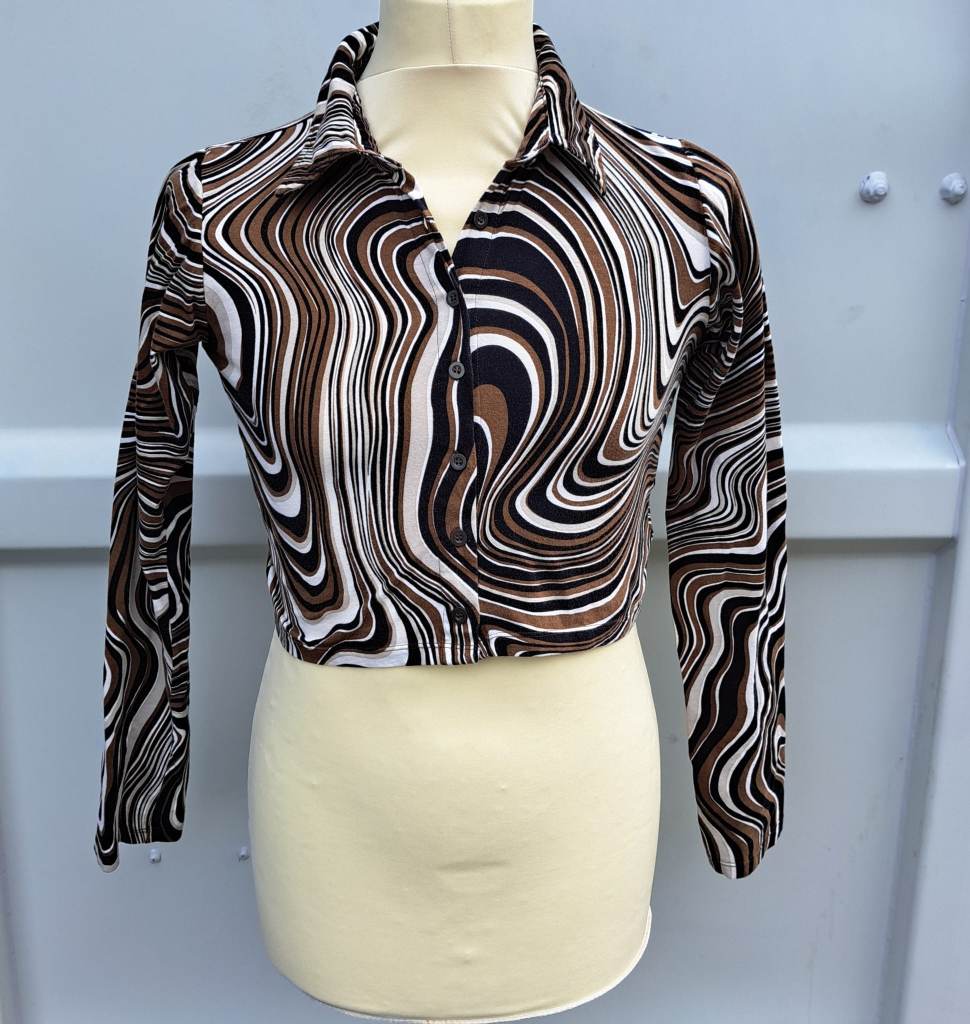 Motel Y2K Swirl Print Fitted Top Brown Cream Retro 90s Baby Tee Size L