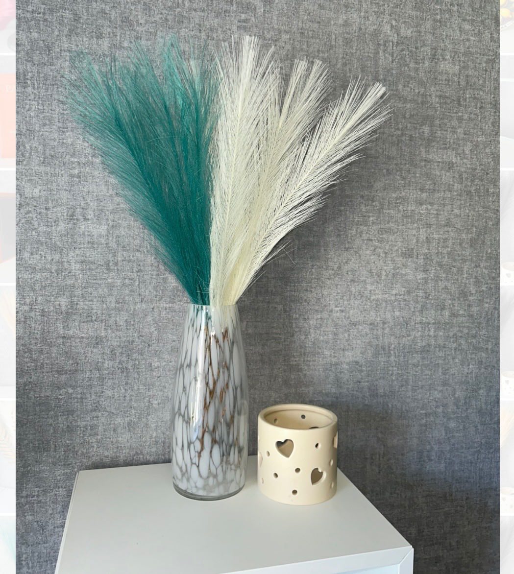 **11 Piece Turquoise & Ivory Faux Pampas Grass Bundle | 55cm Artificial Decorative Stems | Brand New