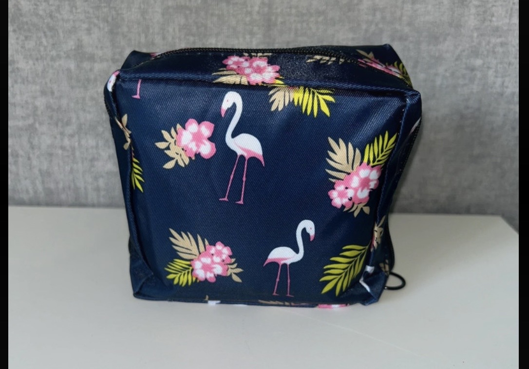 🦩 Blue Flamingo Hygiene Storage Pouch | Compact Travel Holder | Brand New 💙