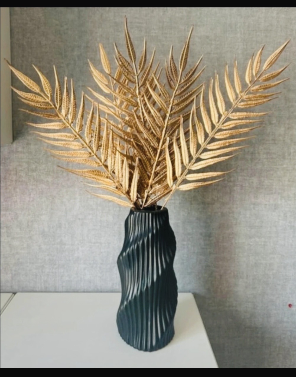 5 Faux Golden Willow Leaf Stems – Decorative Branches – Brand New 💛