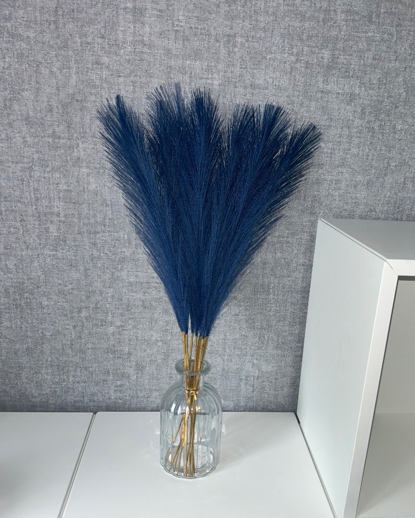 Blue Faux Pampas Grass Stems – Brand New – 55cm