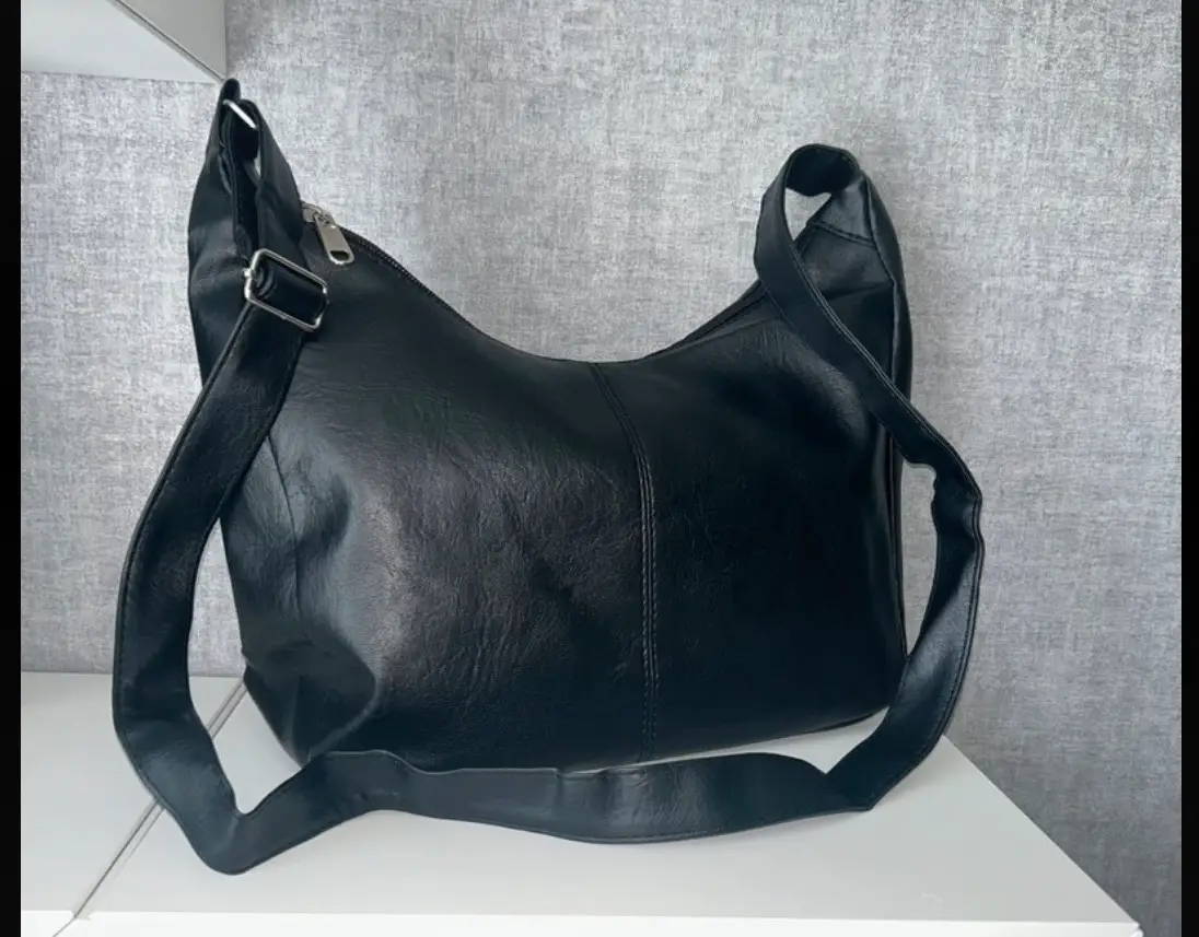 Black Slouch Hobo Bag – Everyday Shoulder Bag – Brand New