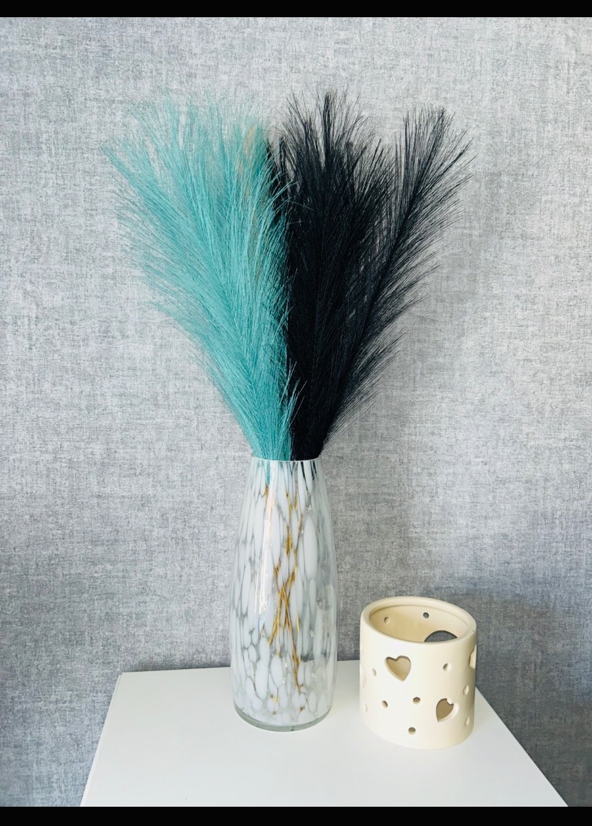 **11 Piece Black & Turquoise Faux Pampas Grass Bundle | 55cm Artificial Decorative Stems | Brand New