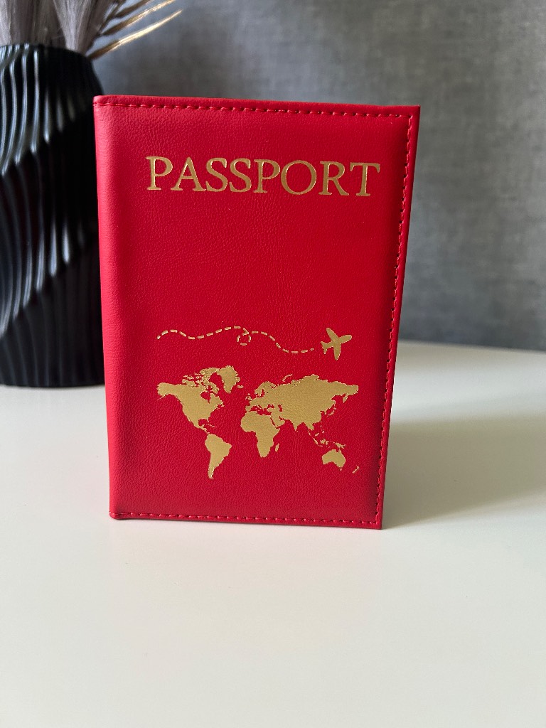 ❤️ Red Faux Leather Passport Cover | Brand New