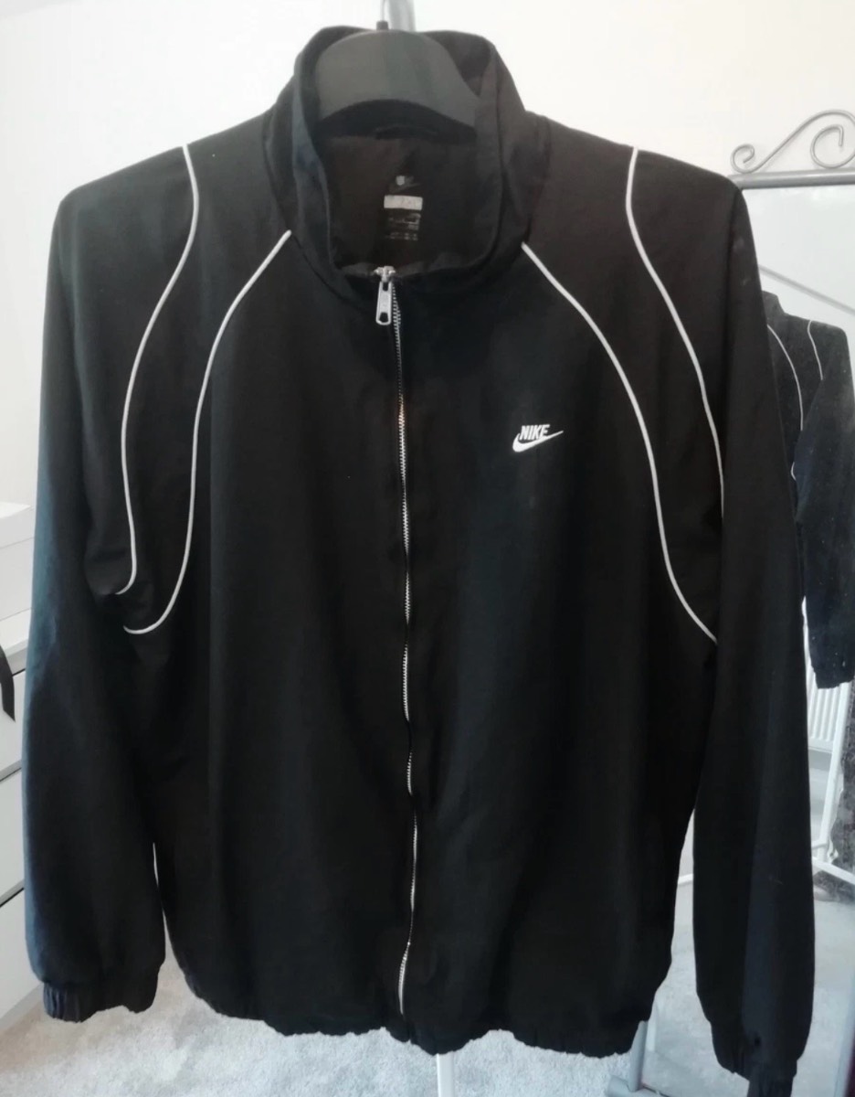 Black Nike tracksuit Windbreaker jacket  UK XL