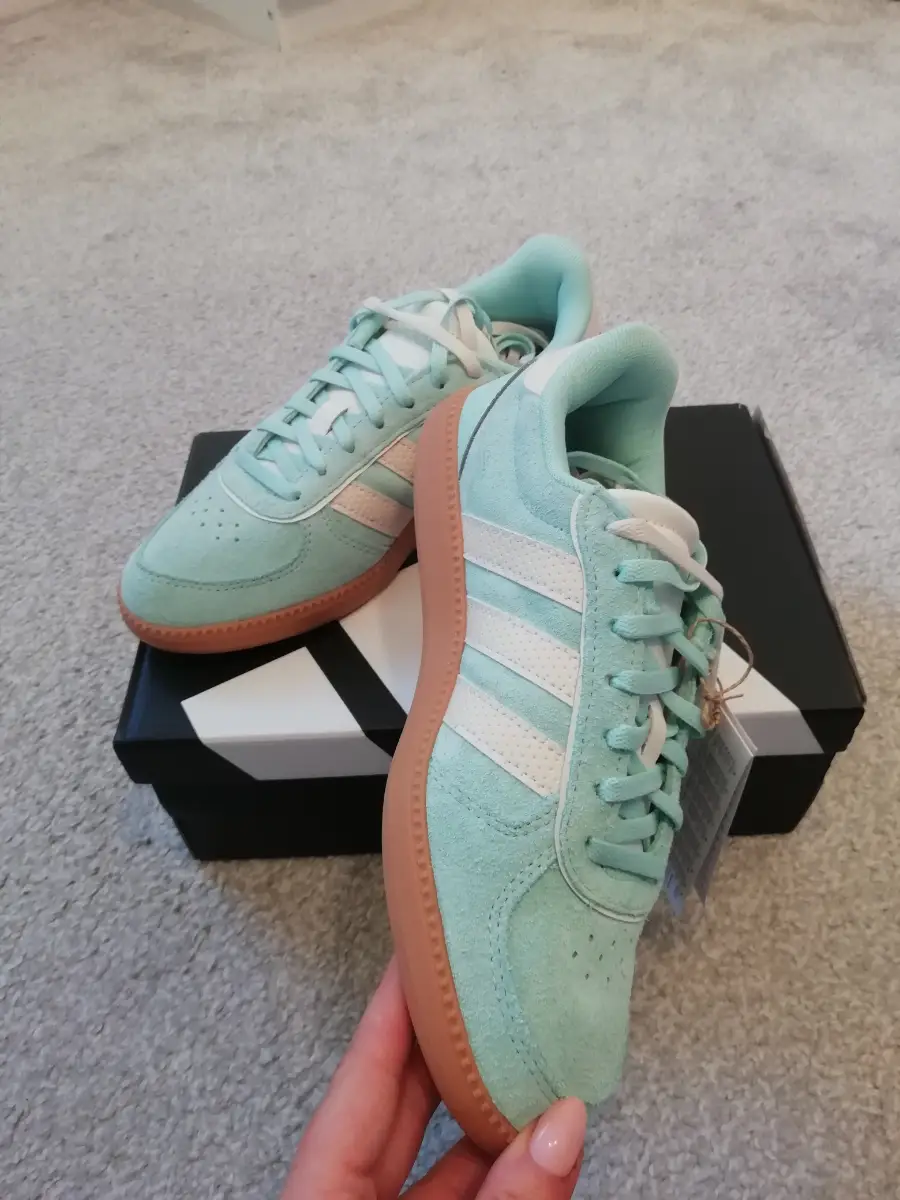 Adidas Breaknet Sleek UK 5 New with Tags