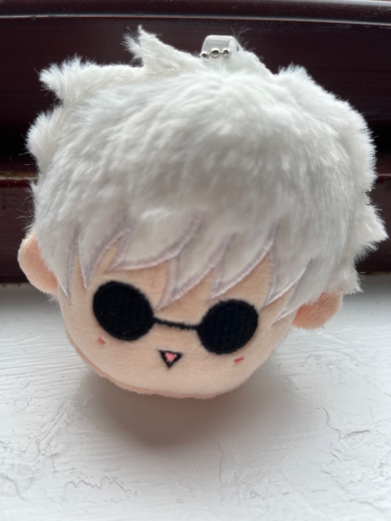 Jujutsu Kaisen Gojo plush keychain