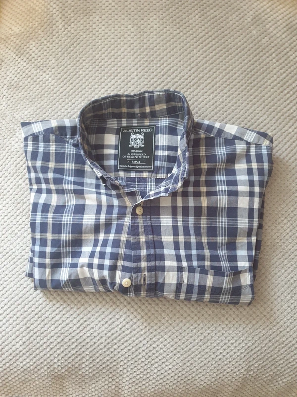 Austin Reed Men's Blue Check Shirt – Size Small