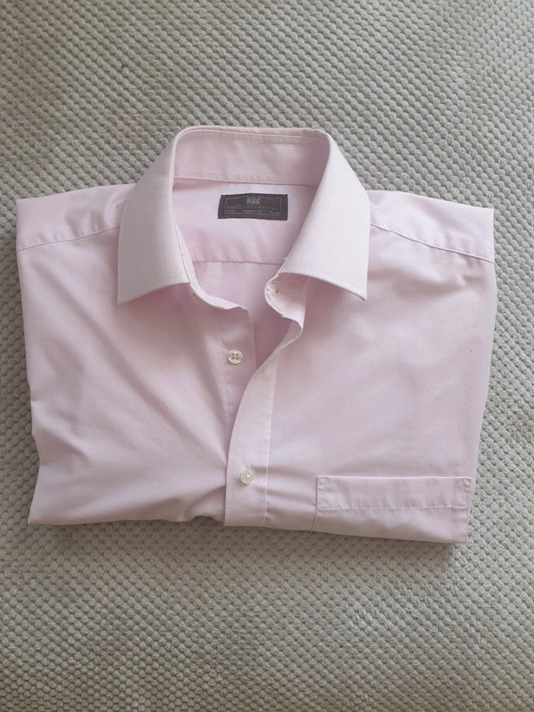 Marks & Spencer Men's Pale Pink Shirt Size 15 1/2 – Long Sleeve