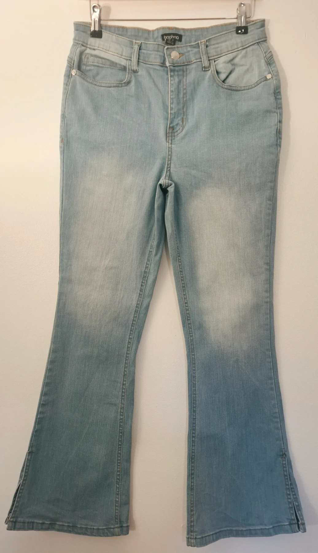Boohoo Light Wash Flared Jeans UK 10 - split hem/ side slit