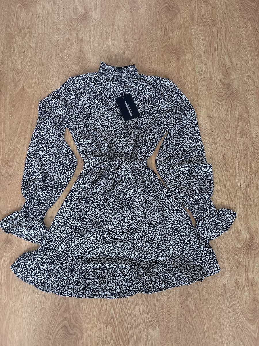 PrettyLittleThing Black White Animal Print Mini Dress NWT High Neck UK 6 US 2