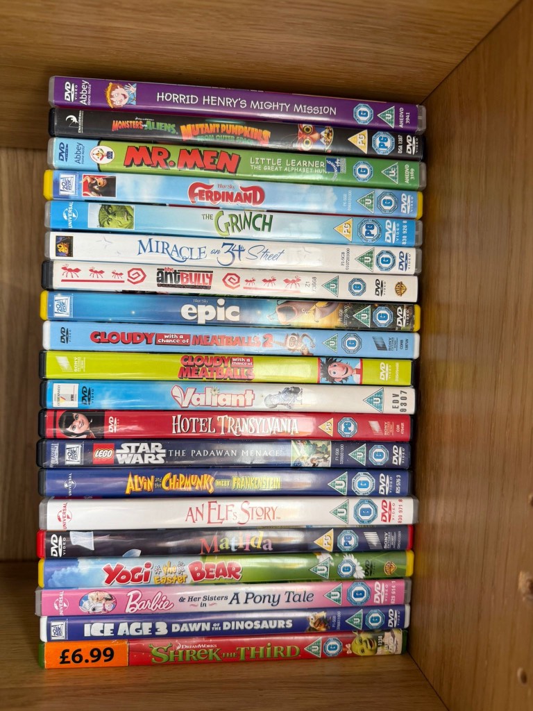 Mixed children’s dvd bundle