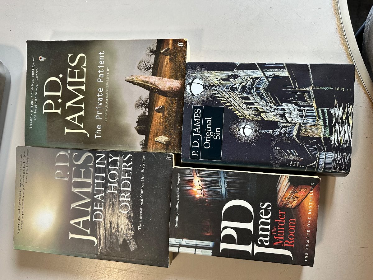 Pd James books