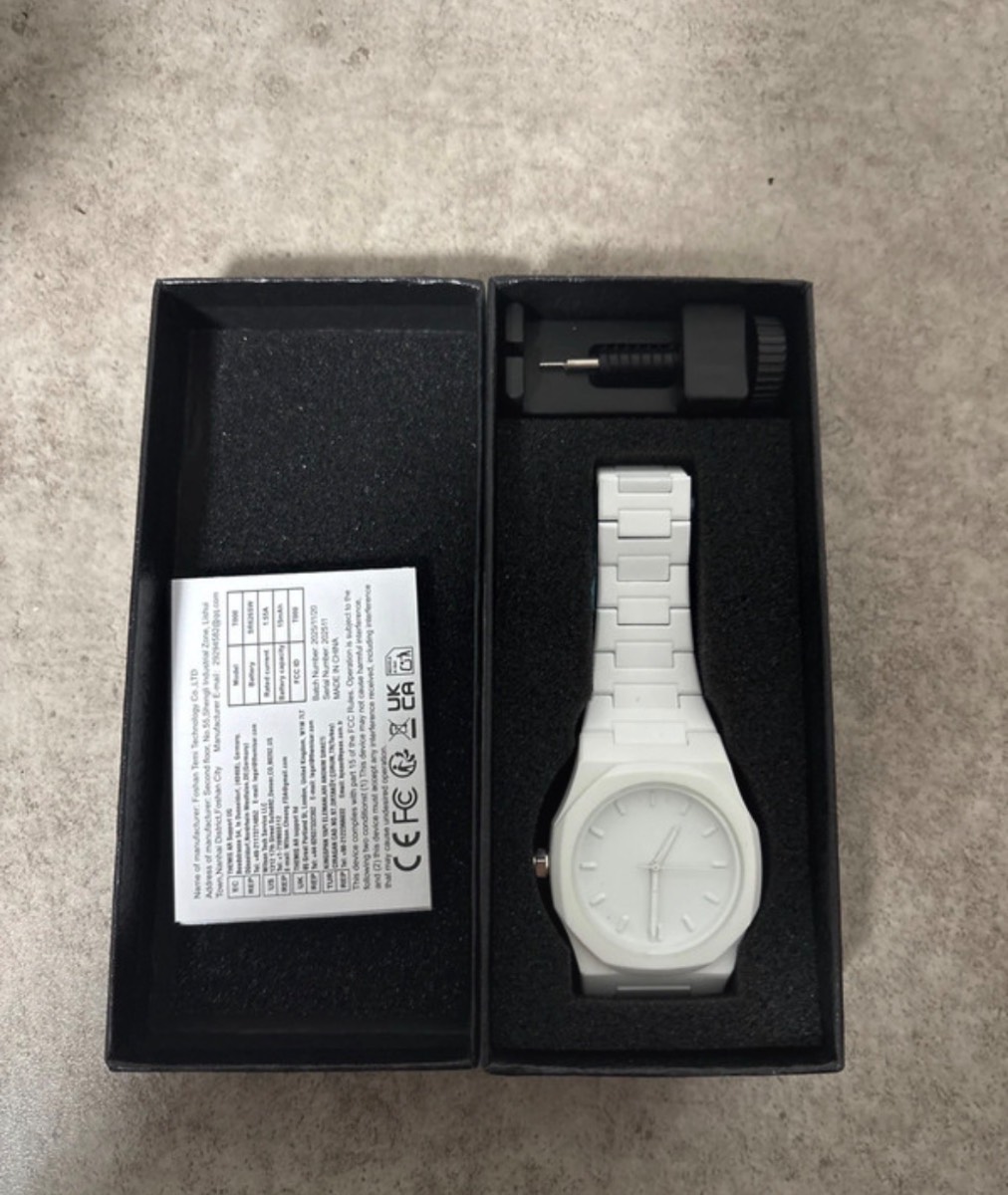 Tomi Quartz Watch