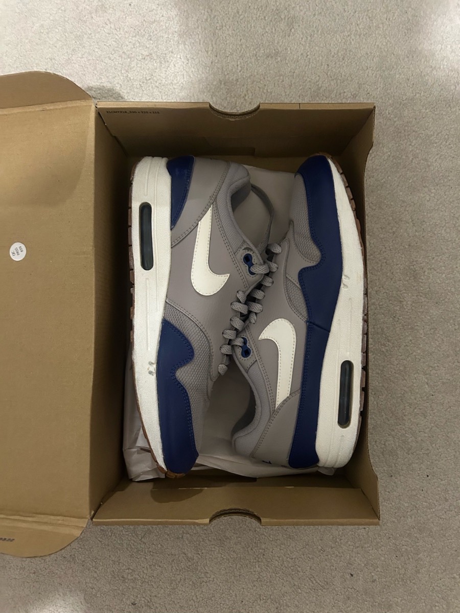 Nike Air Max One Grey and Dark Blue