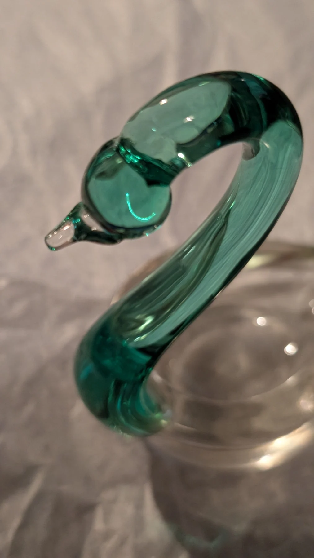 Vintage hand blown glass swan ring trinket dish paperweight