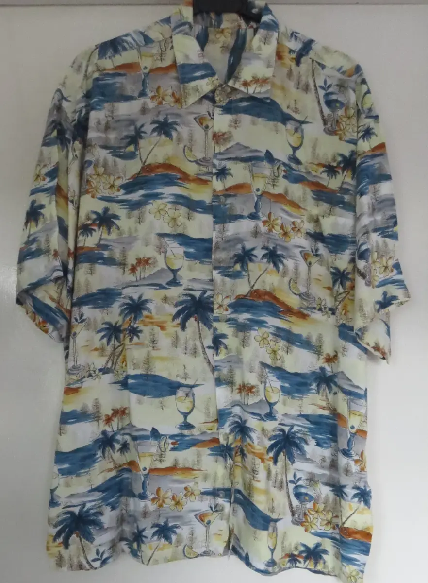 Tropical Island Print Hawaiian Shirt Size 2XL Chest 52ins