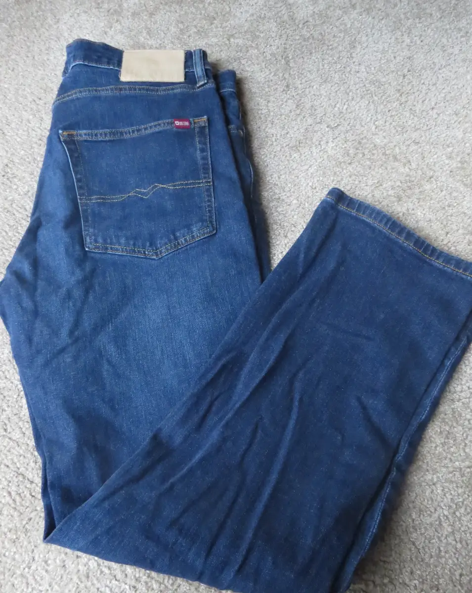 Big Star Blue Denim Straight Leg Jeans Waist 34ins Leg 32ins