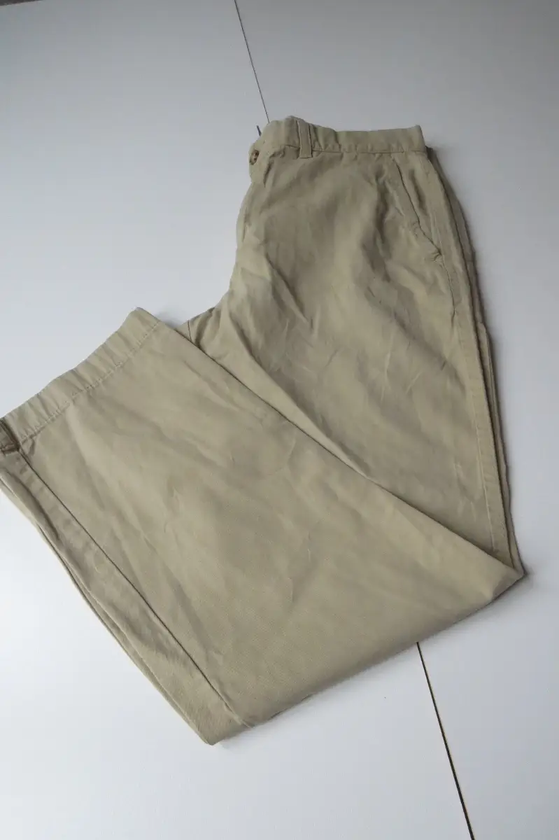 Tommy Hilfiger Beige Straight Leg Chino Trousers Waist 34ins Leg 30ins