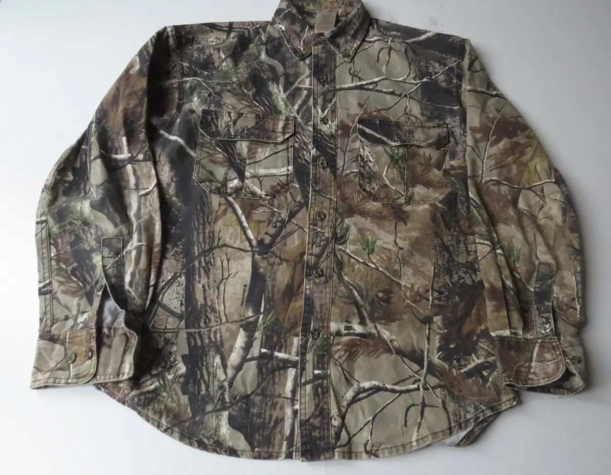 Russell Outdoor Workwear Camo Real Tree Long Sleeve Shirt Size Medium Chest 44in