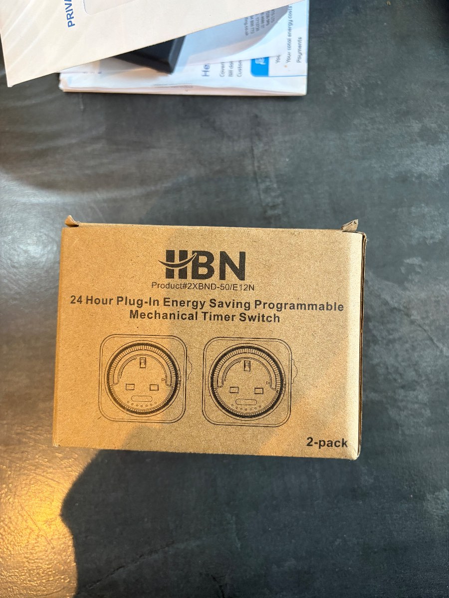 HBN 24hr plug in mechanical timer switch