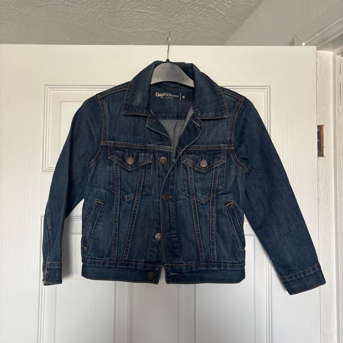 Gap Kids Blue Classic Denim Jacket Age 6-7 Years Long Sleeve Unisex 100% Cotton