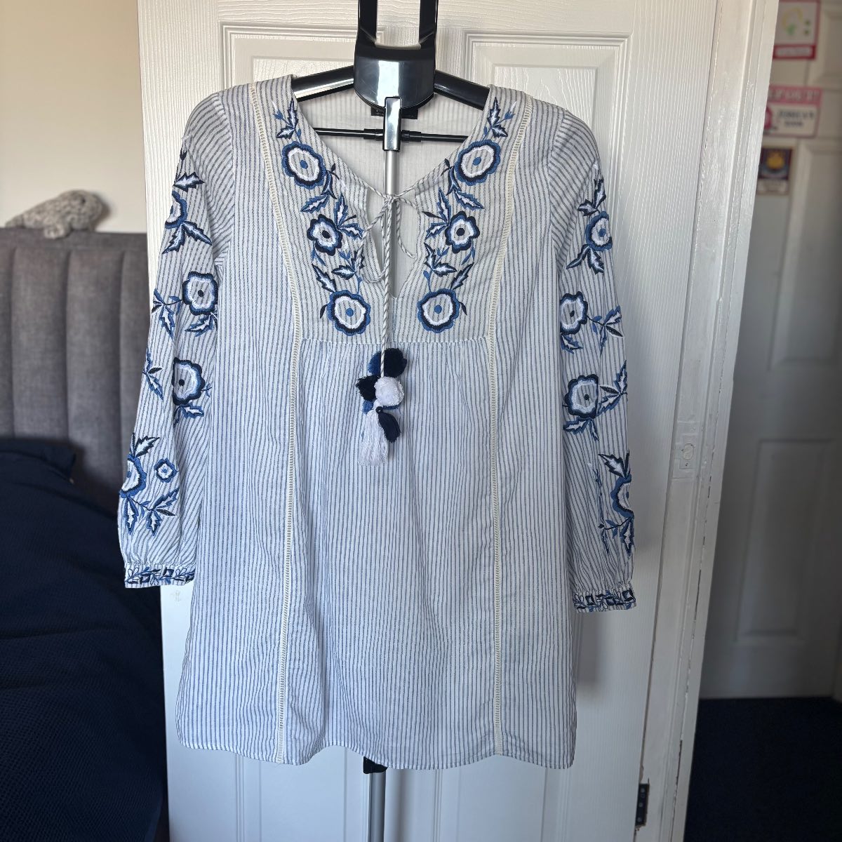 Zara Blue & White Striped Mini Dress Boho Size UK 8/10 Floral Cotton Long Sleeve Embroidered