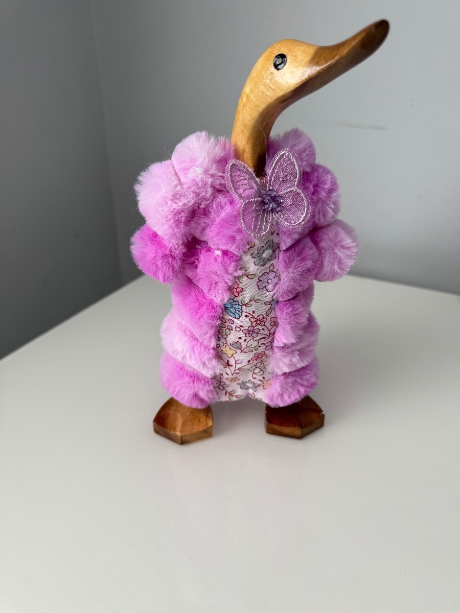 Wooden duck grandma off to bed