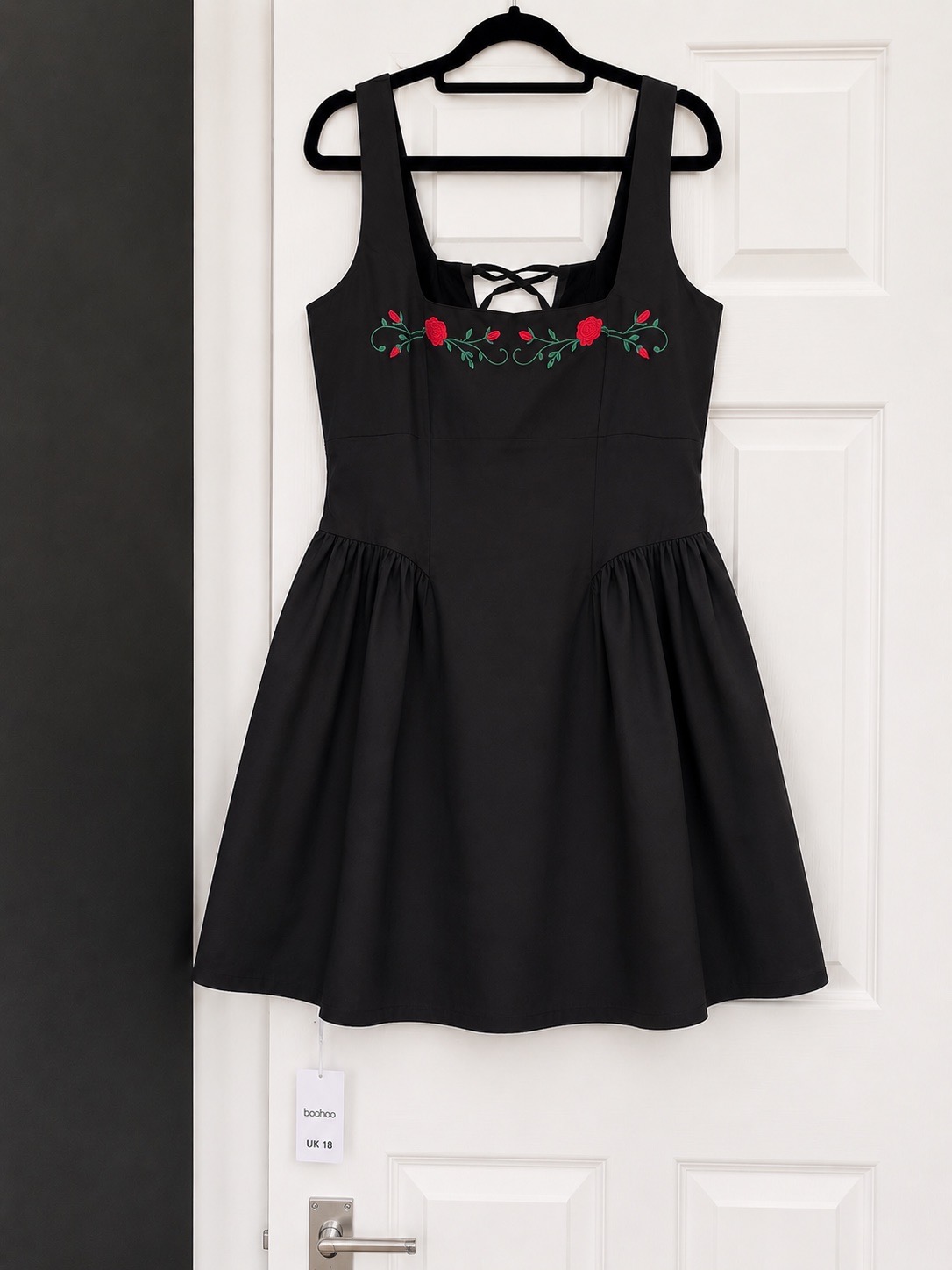 Boohoo Embroidered Skater Dress Size 16