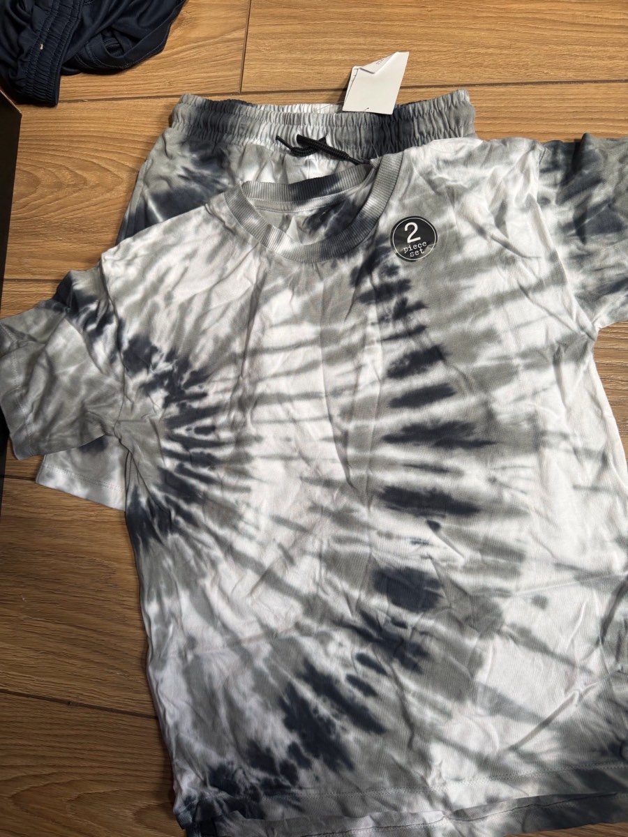 Next boy tye dye summer top and short set age 8 years