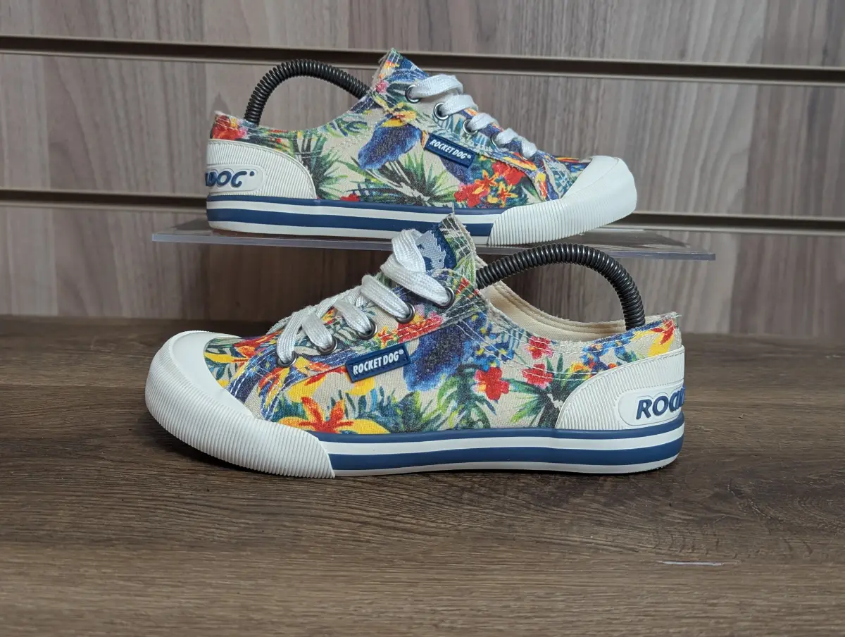 RocketDog Trainers Jazzin Womens Flat Soft Cushioned Canvas Sneakers  UK 4 EU 37