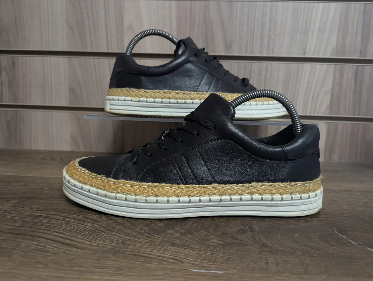 Clarks Marie Mist Trainers Ladies Leather Holiday Summer Sneaker UK 5.5 D EU 38.5
