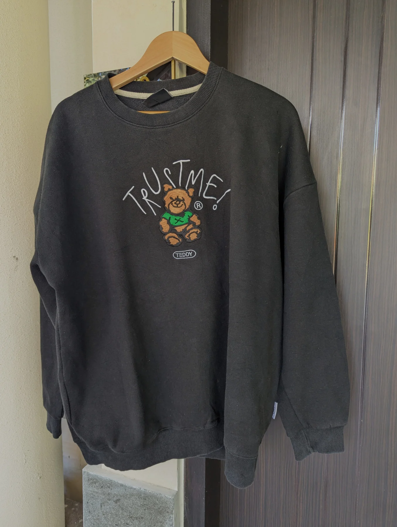 Ambler TrustMe Bear Jumper Korean Cotton Embroided Logo Streetwear Sweatshirt Large