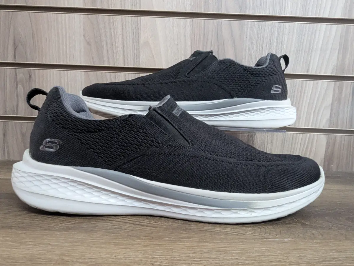 Skechers GoGamat Arch Trainer Mens Light Gym Comfort Air cooled Foam UK 11 EU 46