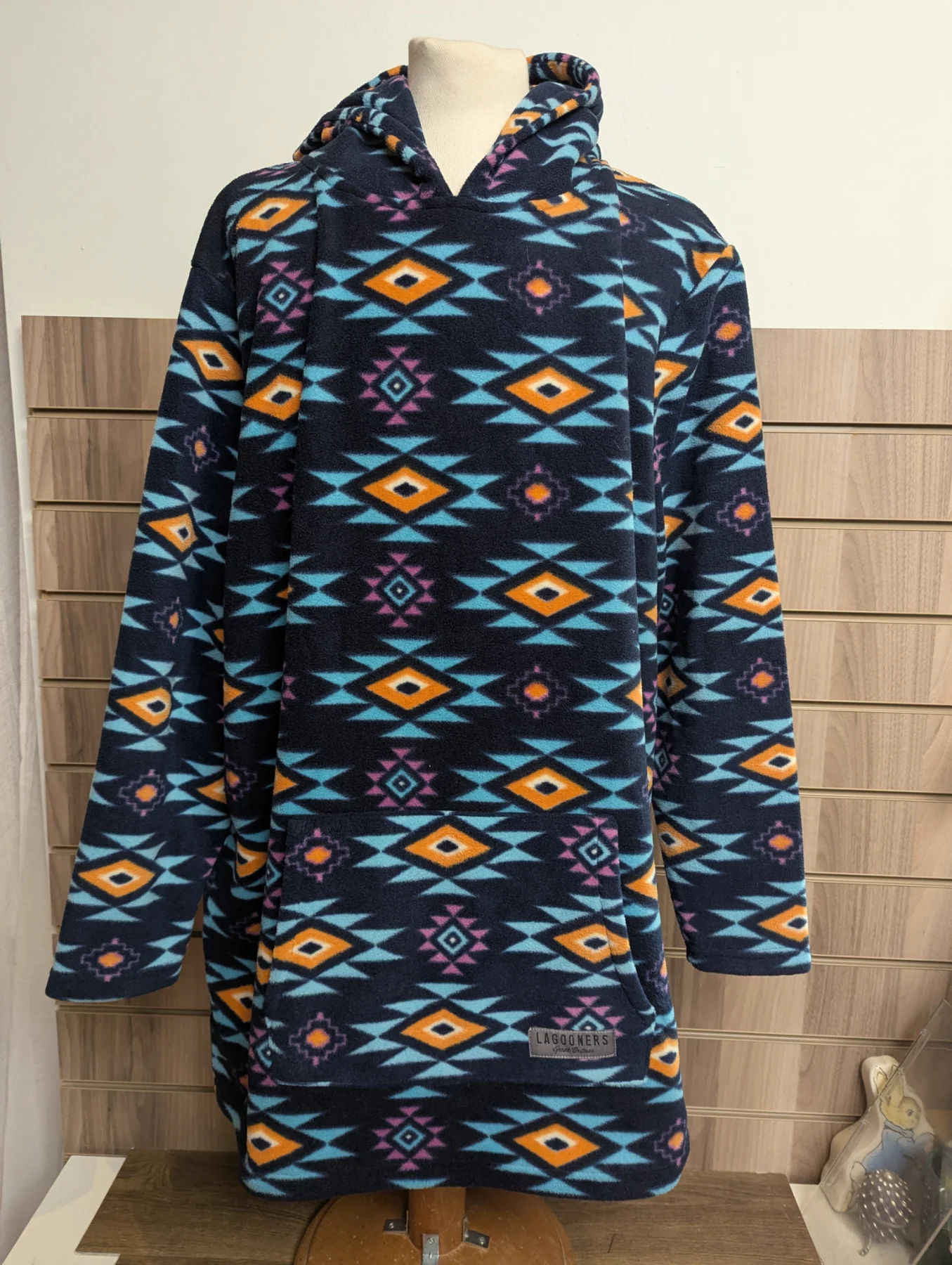 Lagooners Fleece Lined Womens Soft Outdoor Beach Surf Warm Long Pullover - 12