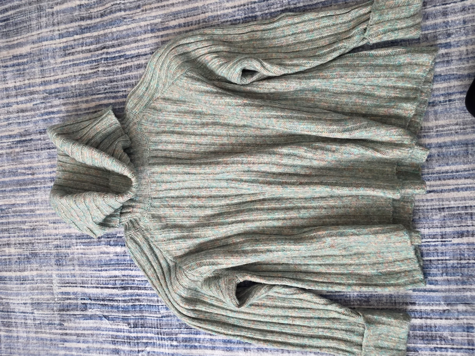 ribbed turtleneck